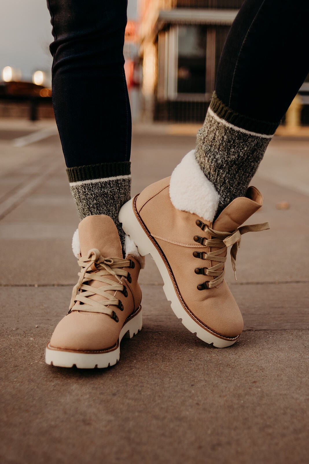 Toms women's summit waterproof boots shop